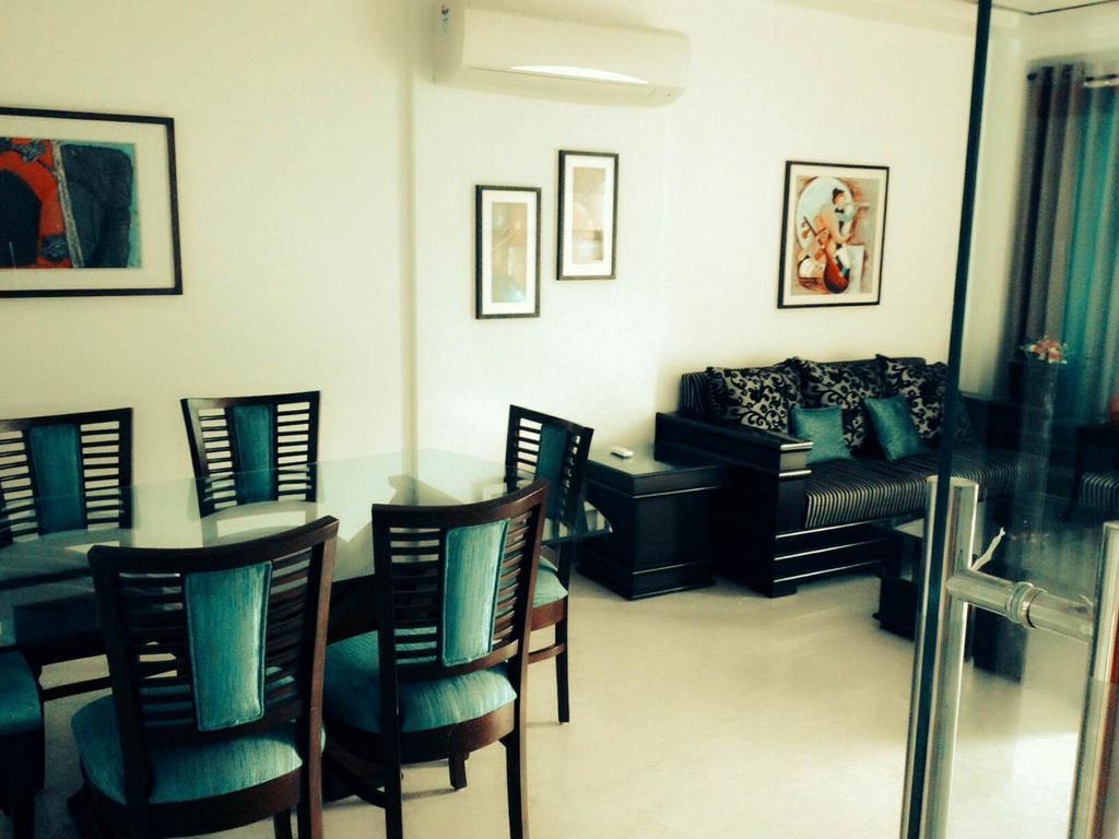 Woodpecker Service Apartments - Green Park Нью-Делі Номер фото