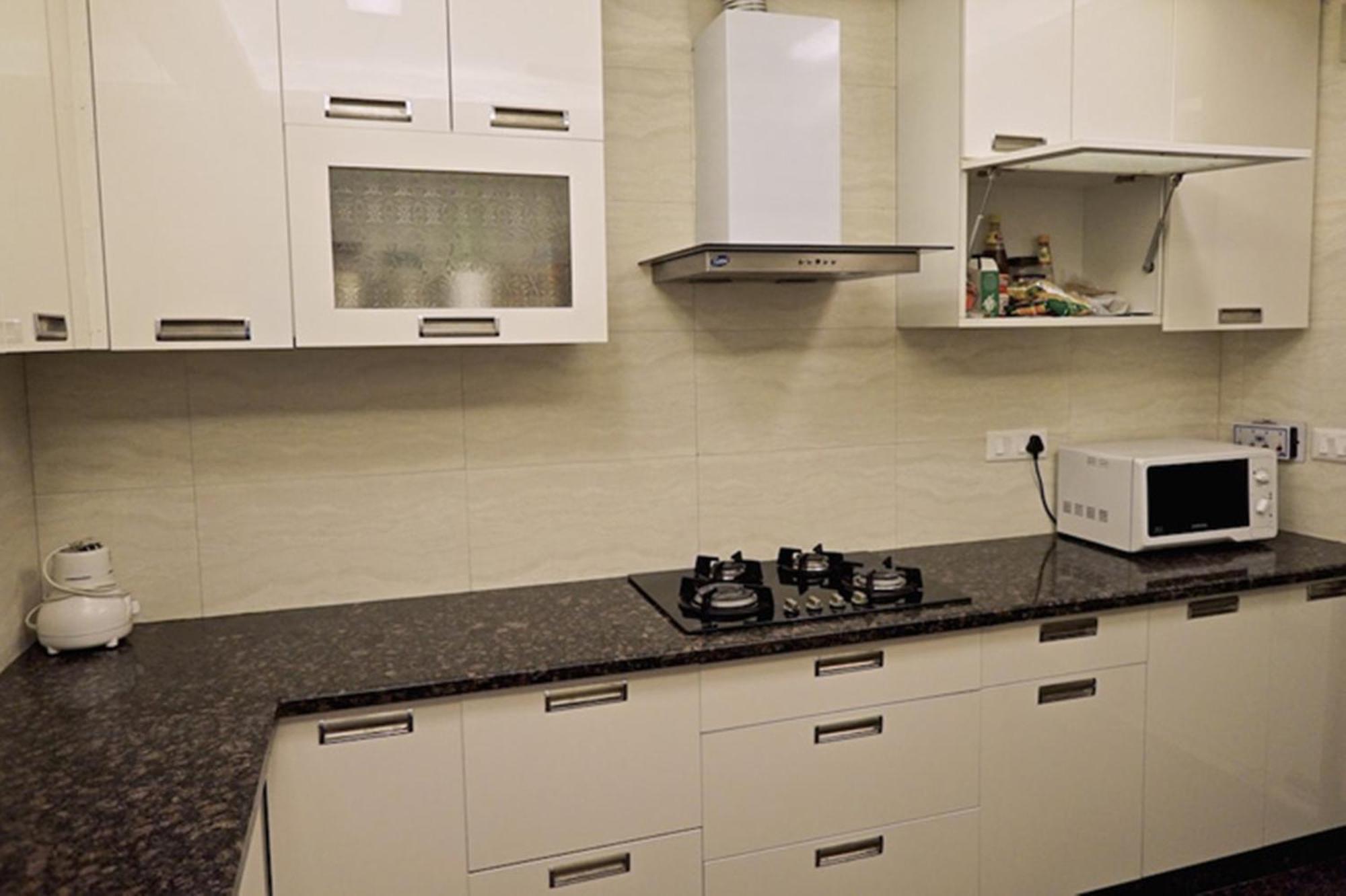 Woodpecker Service Apartments - Green Park Нью-Делі Екстер'єр фото